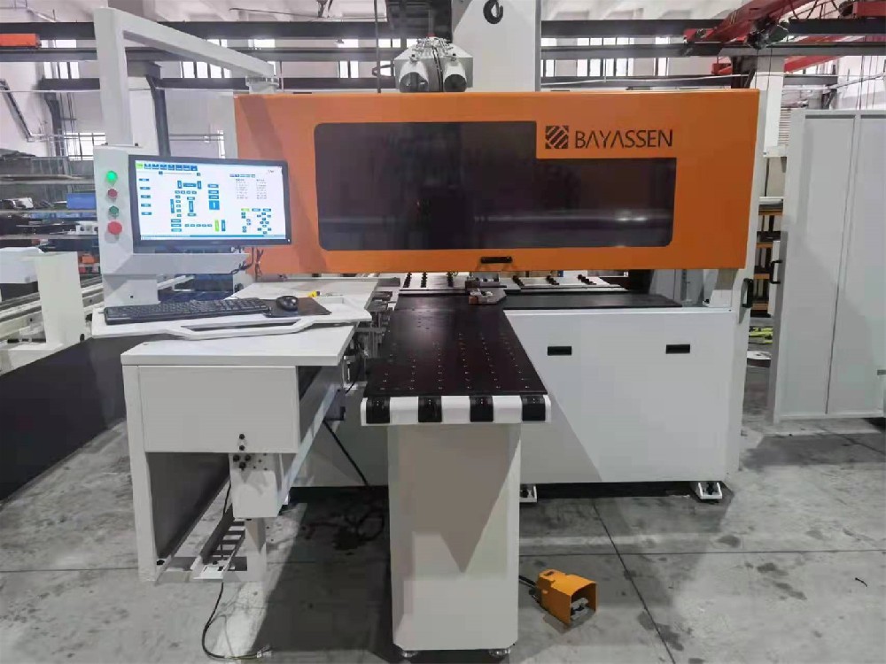 六面鉆加工精度和傳統(tǒng)開料機(jī)對比！