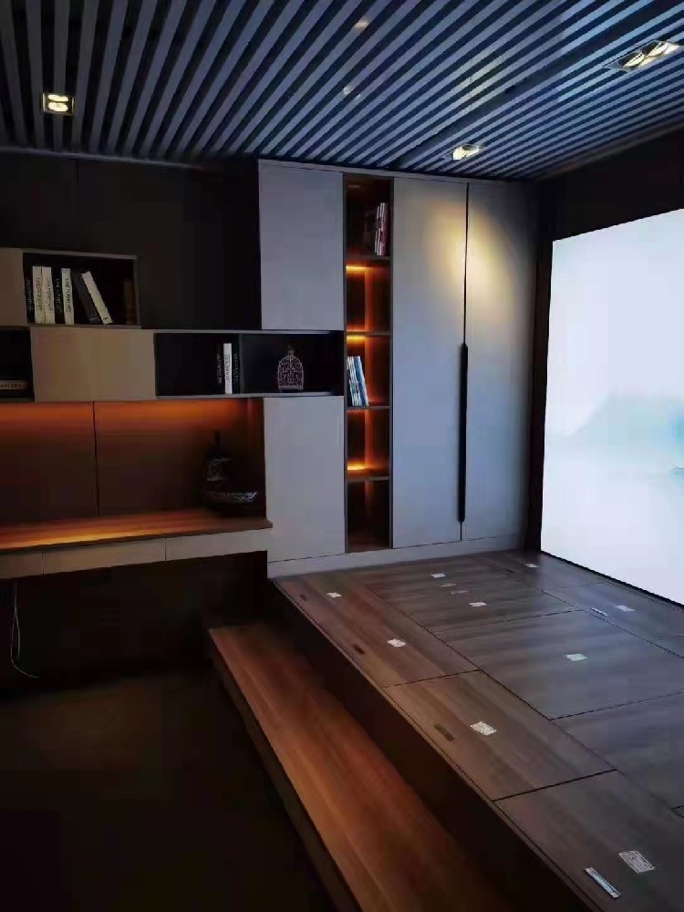 數(shù)控開(kāi)料機(jī)型號(hào)多功能多，你選對(duì)了嗎